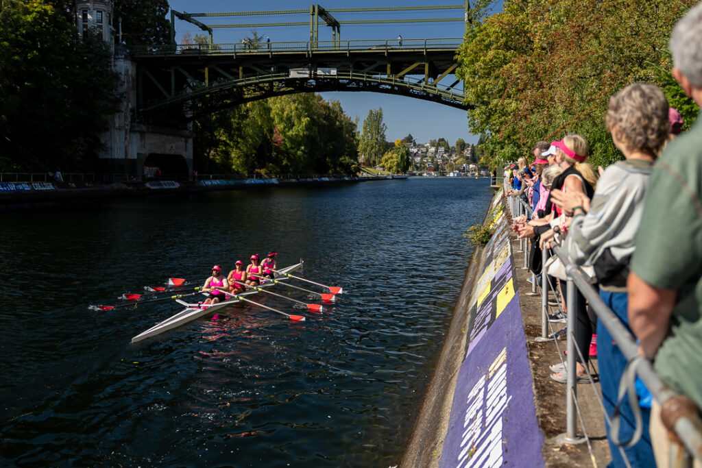 Rowers on Montlake Cut
